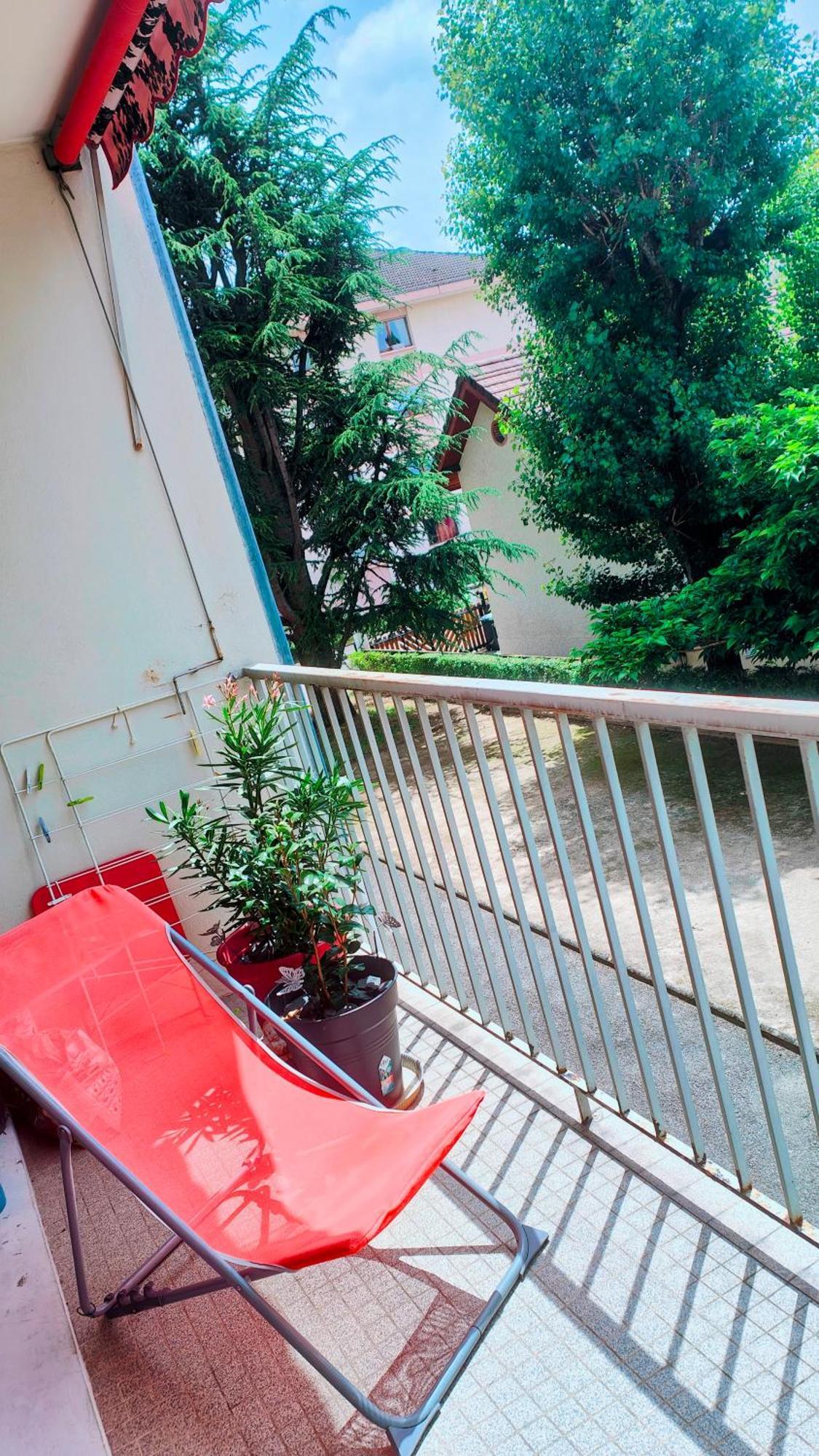 Chambre Dans Appartement Agreable Et Calme A 15 Mn Du Centre Ville Annecy Ngoại thất bức ảnh