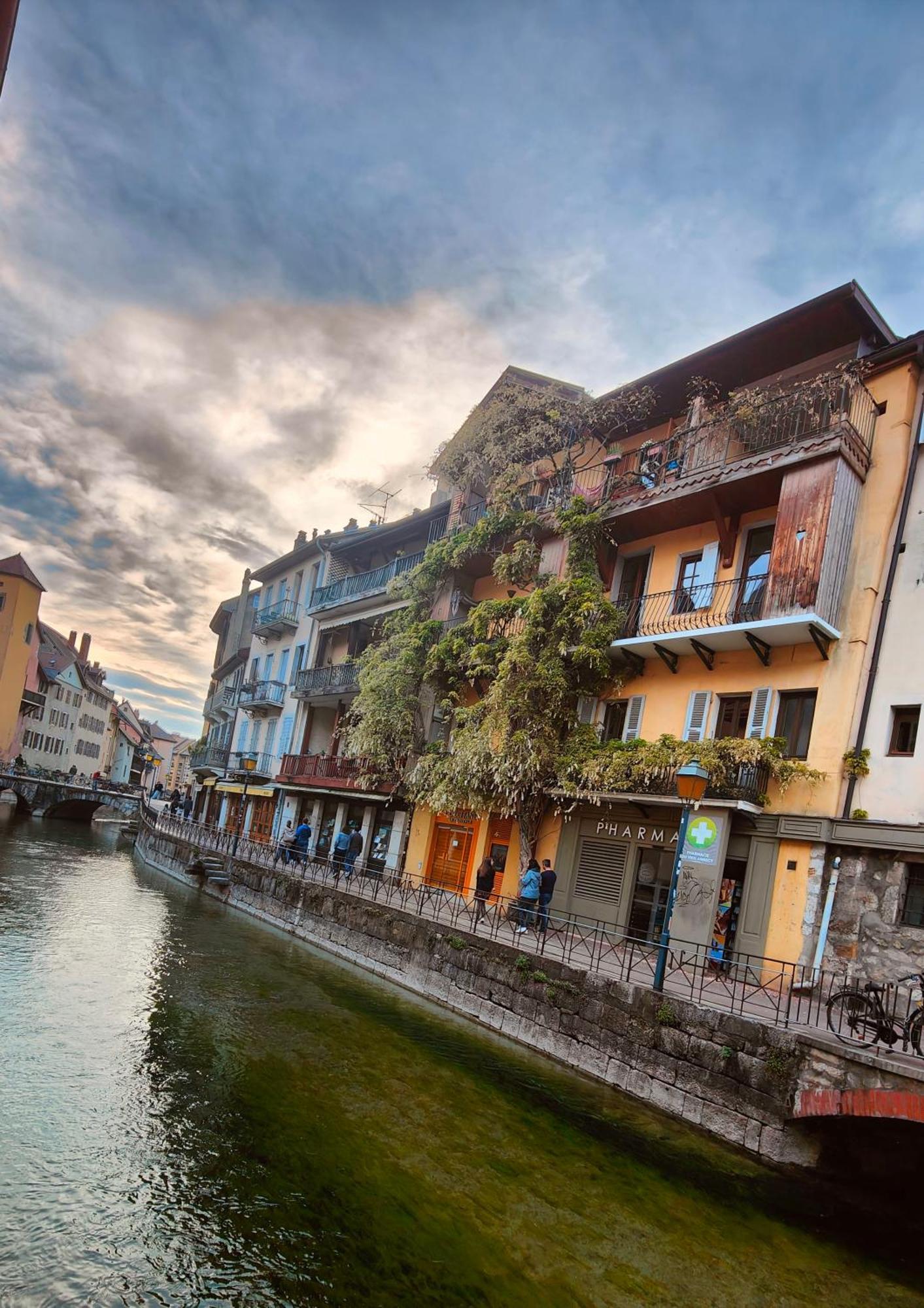 Chambre Dans Appartement Agreable Et Calme A 15 Mn Du Centre Ville Annecy Ngoại thất bức ảnh